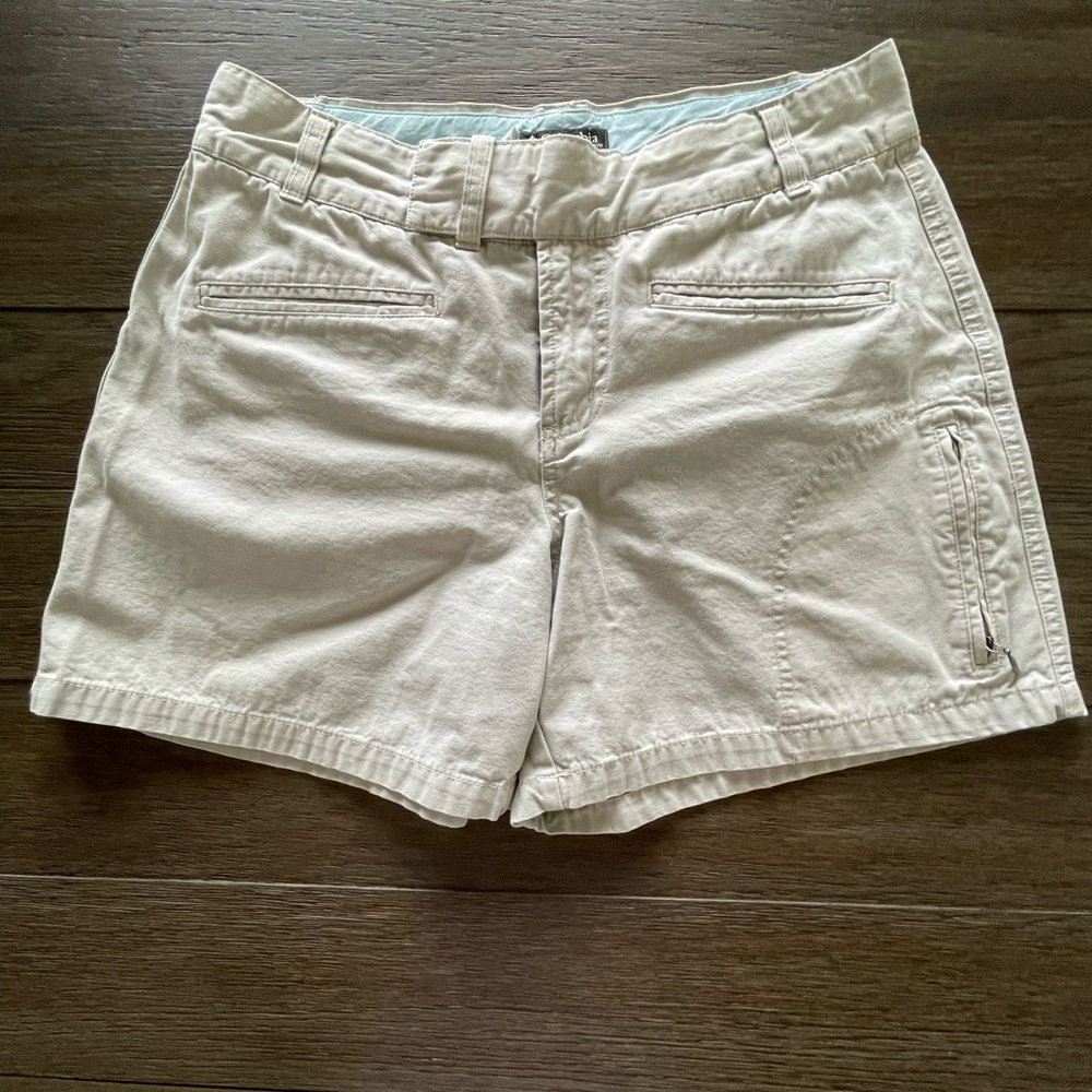 Columbia ladies khaki shorts size 10
